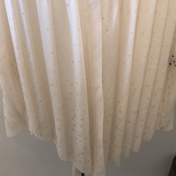 NWT Elizabeth and James blouse - Picture 3 of 7